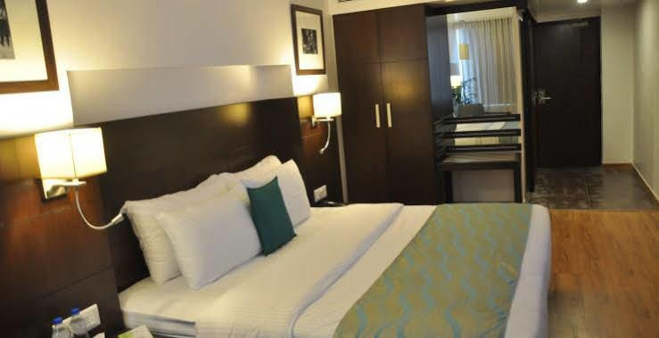 Hotel Clarks Collection Vadodara Exteriör bild